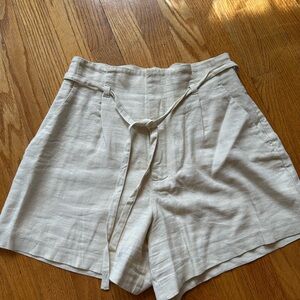 Women's Cream Shorts